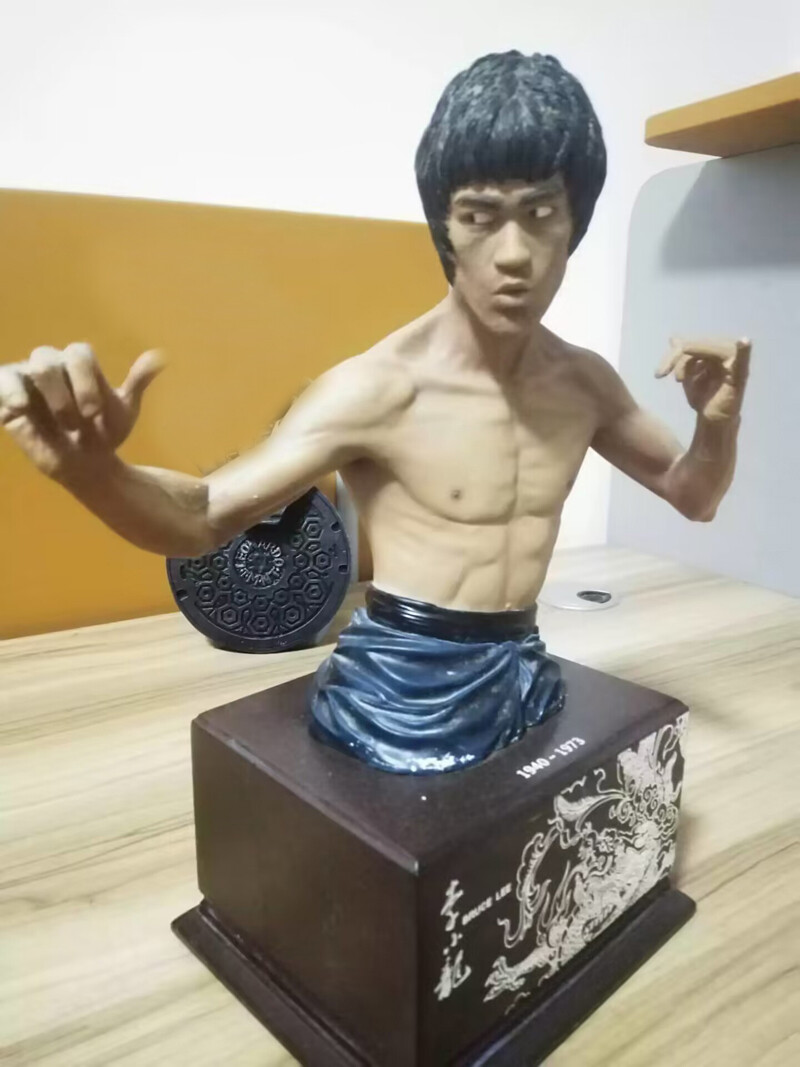 Enterbay Hd-1001 Enter The Dragon Statue Bruce Lee 1/4 Bust Model