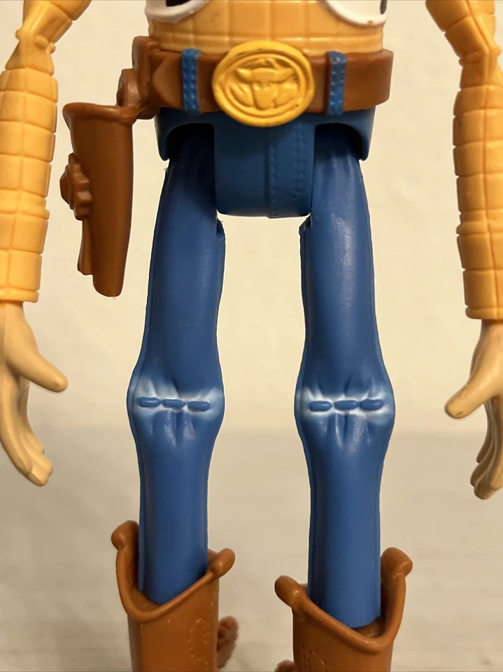 Boneco de ação Toy Story Woody Cowboy Doll Disney/Pixar Toy Plastic 8” - Imagem 3 de 4