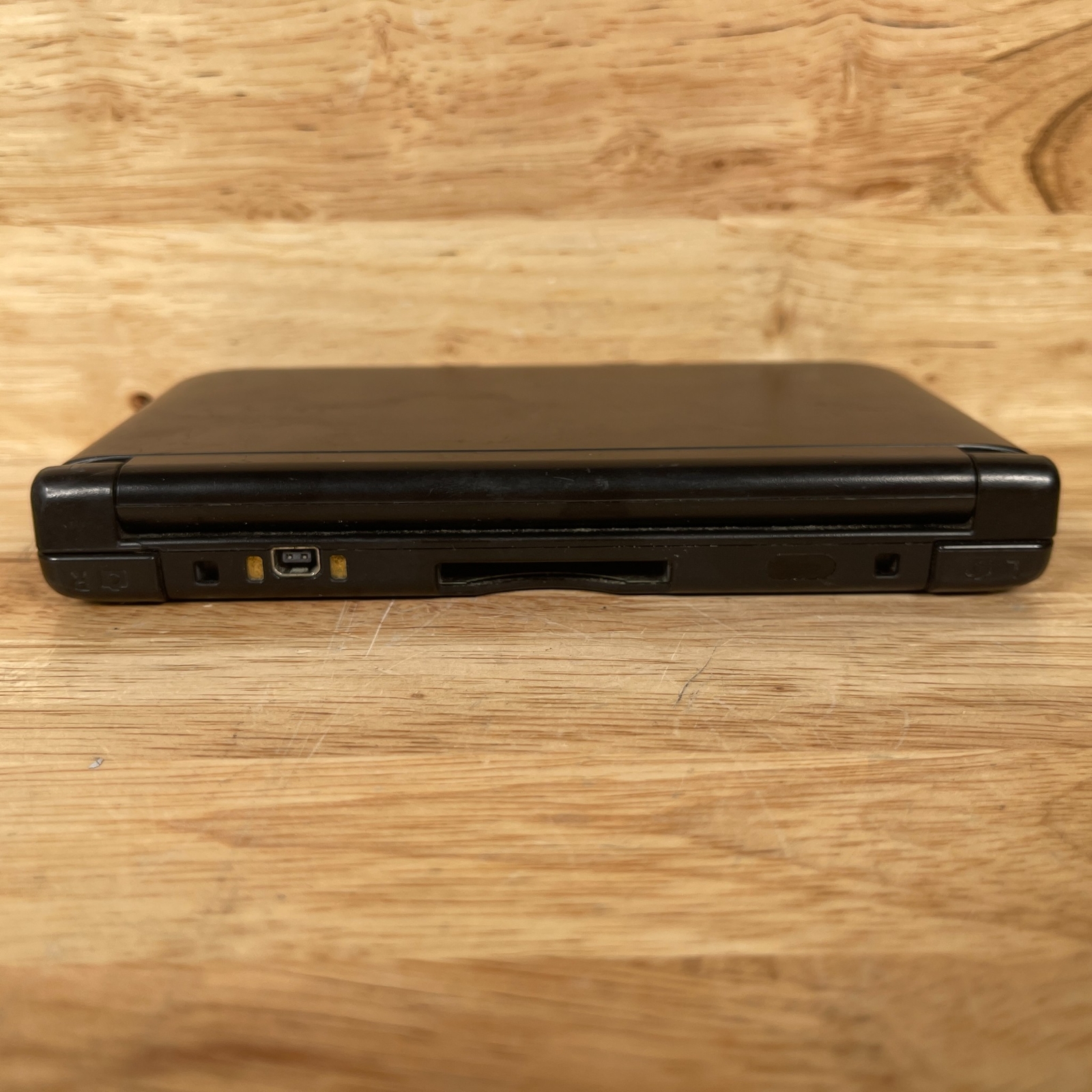 Nintendo 3DS XL SPR001 Black 4.88" LCD Display Handheld Video Game