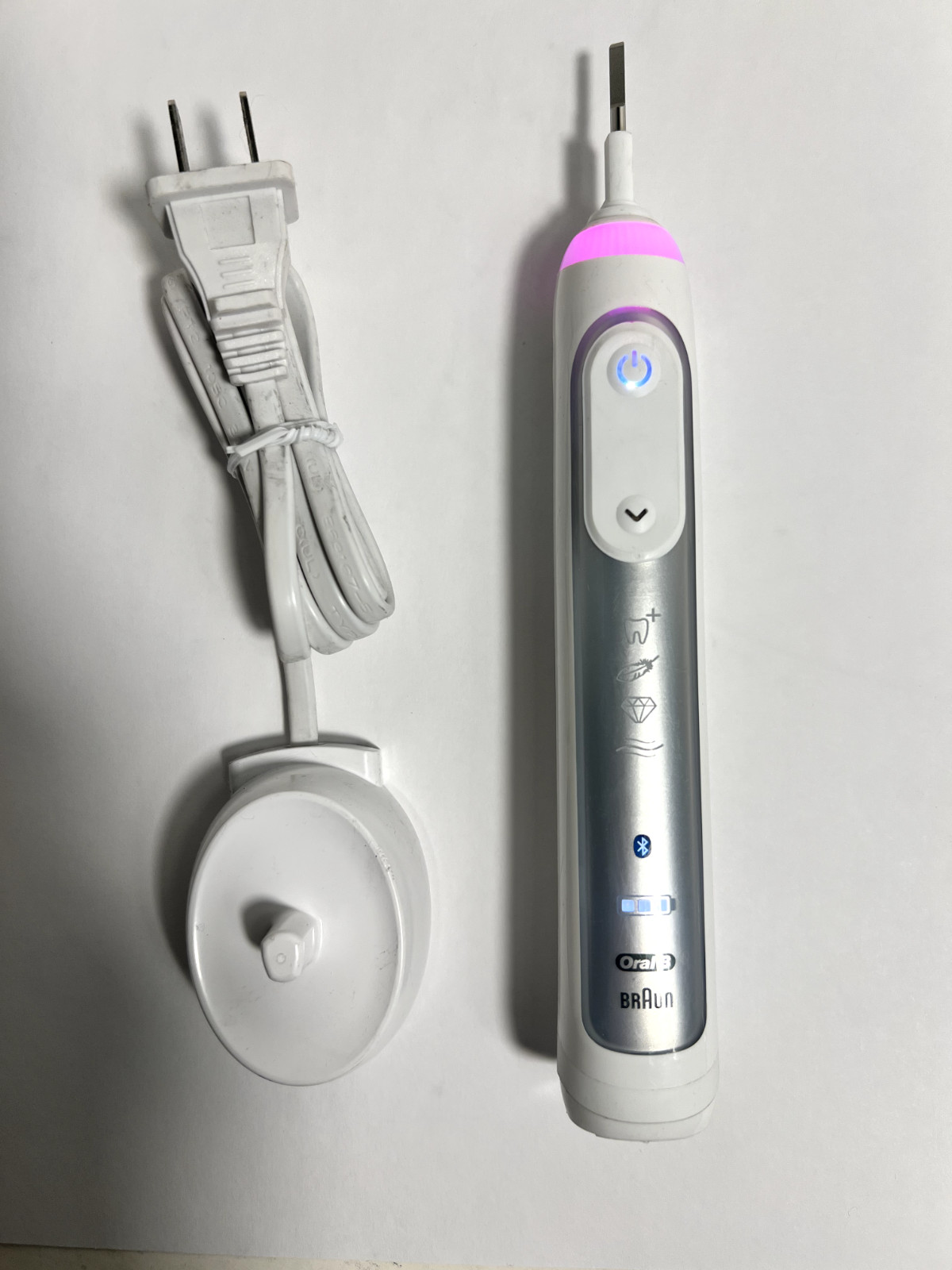 Oral-B Smart Limited 360 Pressure Sensor Electric Rechargeable Toothbrush White!