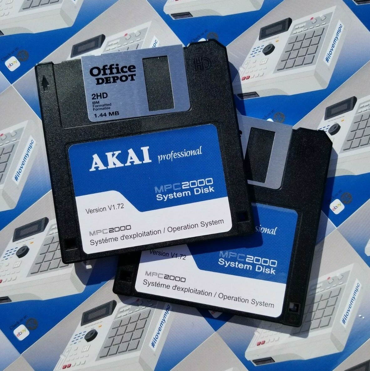 2x Akai MPC 2000 Operating System Ver.1.72 Start Up Boot
