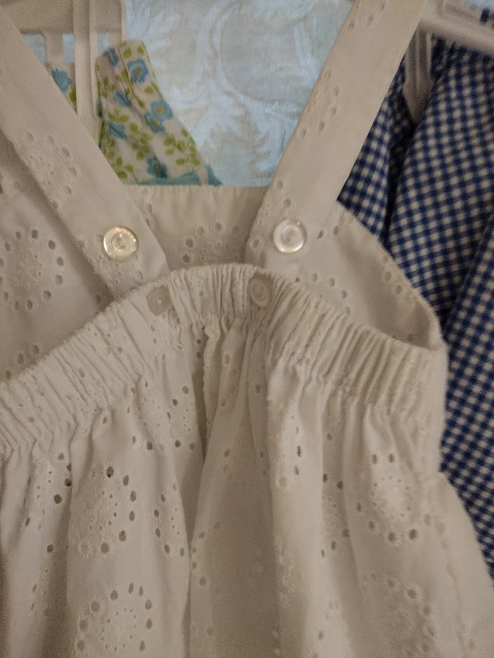 Girls Size 4-5 Kelly's Kid White Eyelet Tank Top Lined - Image 4 of 4