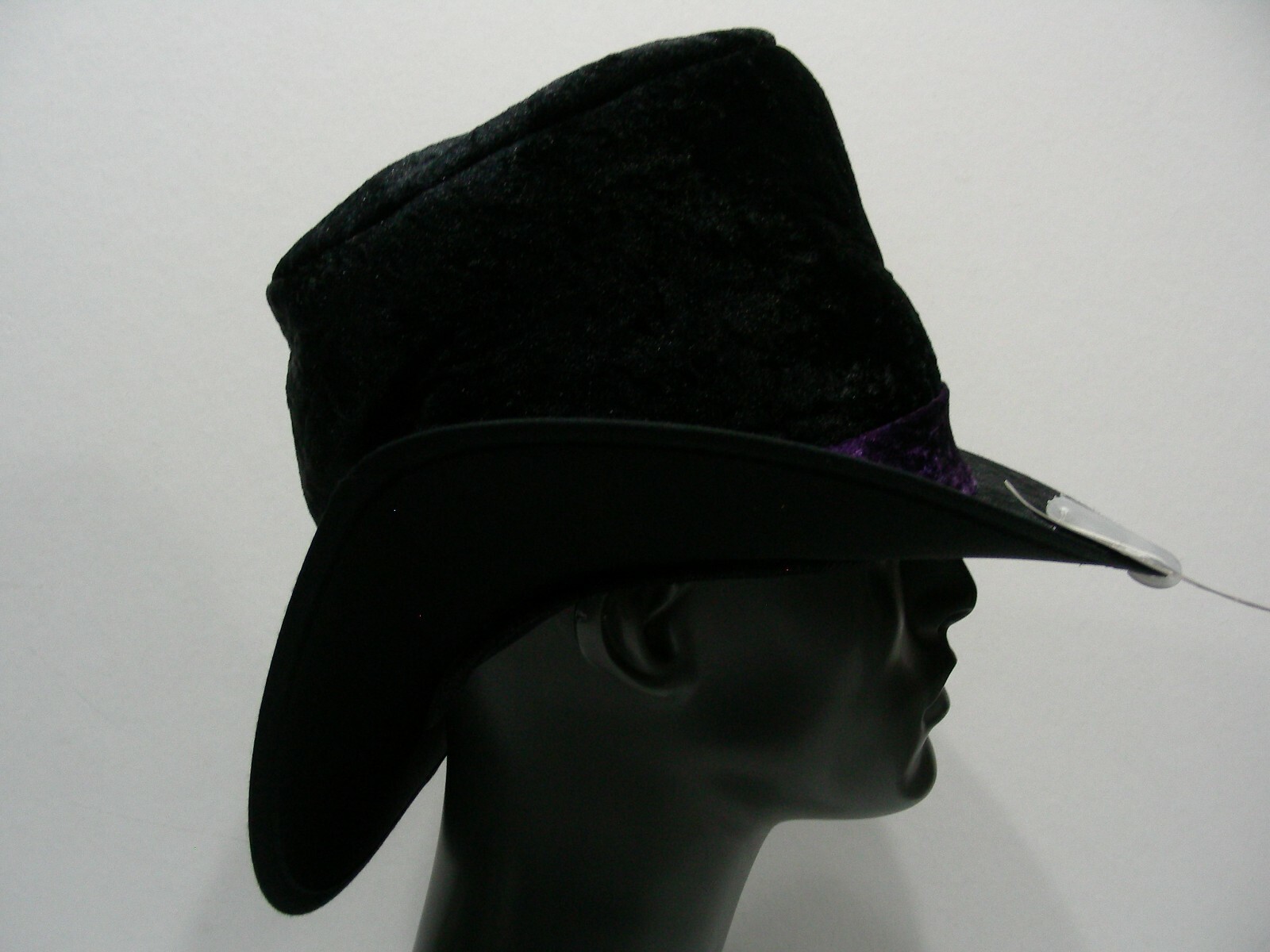 size 8 top hat
