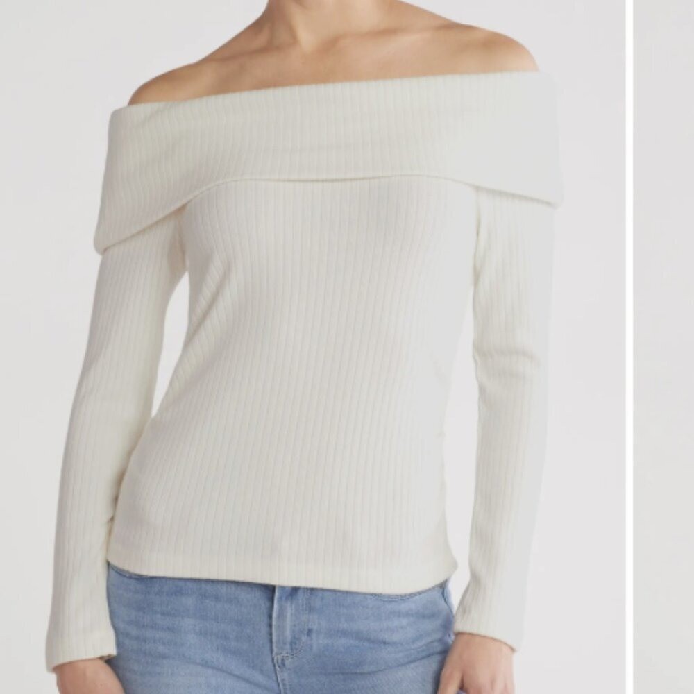 *NWT* Democracy Off Shoulder Side Ruched Knit Top Size L