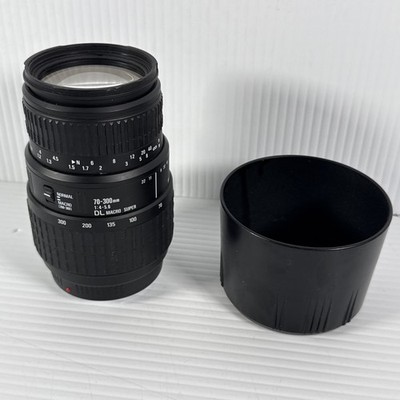 Sigma 70-300mm f/4-5.6 DL Macro Super Telephoto Zoom Lens Canon EF Mount
