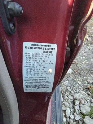 Driver Left Headlight 4 Door Fits 03-04 ISUZU RODEO 1993334