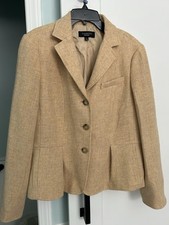 Talbots Wool Blazer. Contemporary Design. Size 14. Excellent Condition. Lined