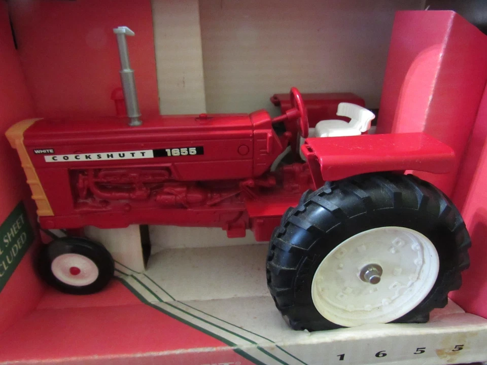TRACTOR ERTL 1/16 DIE CAST COCKSHUTT 1655 - NUEVO EN CAJA - NUNCA EXHIBIDO Foto 2 de 4