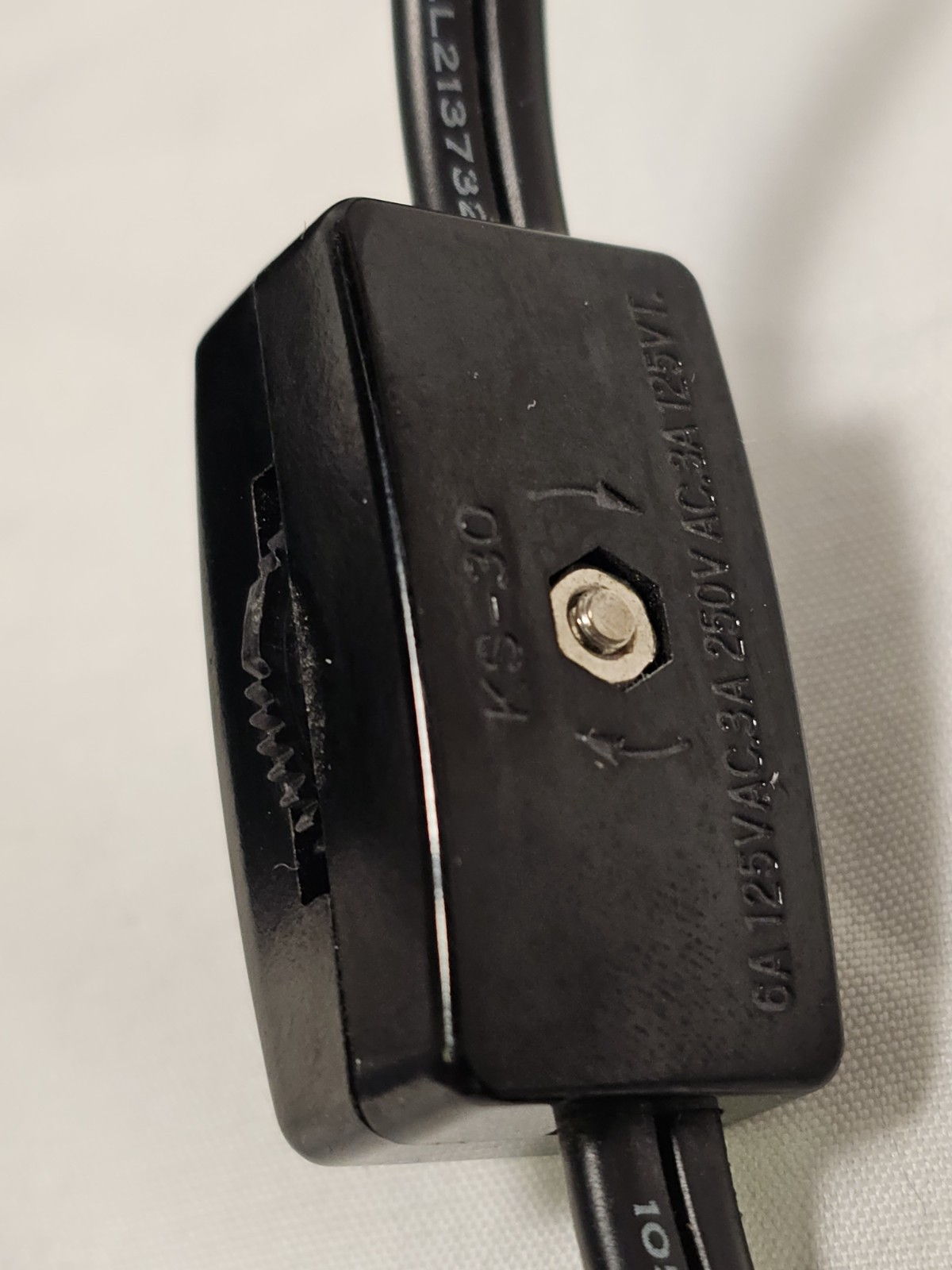 Light-Up Traffic Signal Coin Bank – Working Lights – Novelty Traffic Light Coin