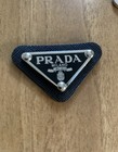 Spilla / Targhetta / Logo / Badge PRADA MILANO triangolo Da Collezione