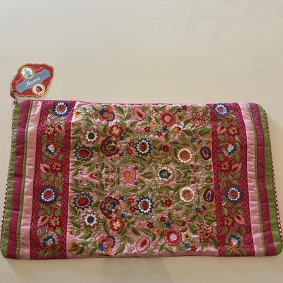 Pip Studio Embroidered Pillow Cover; Red 19,5x12 inch 