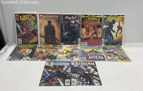 Lot of 12 Marvel Comics Spiderman & Daredevil Comic Books