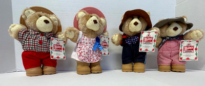 1986 Vintage Wendy's Holiday Edition Furskins Boone, Hattie, Farrell and Dudley