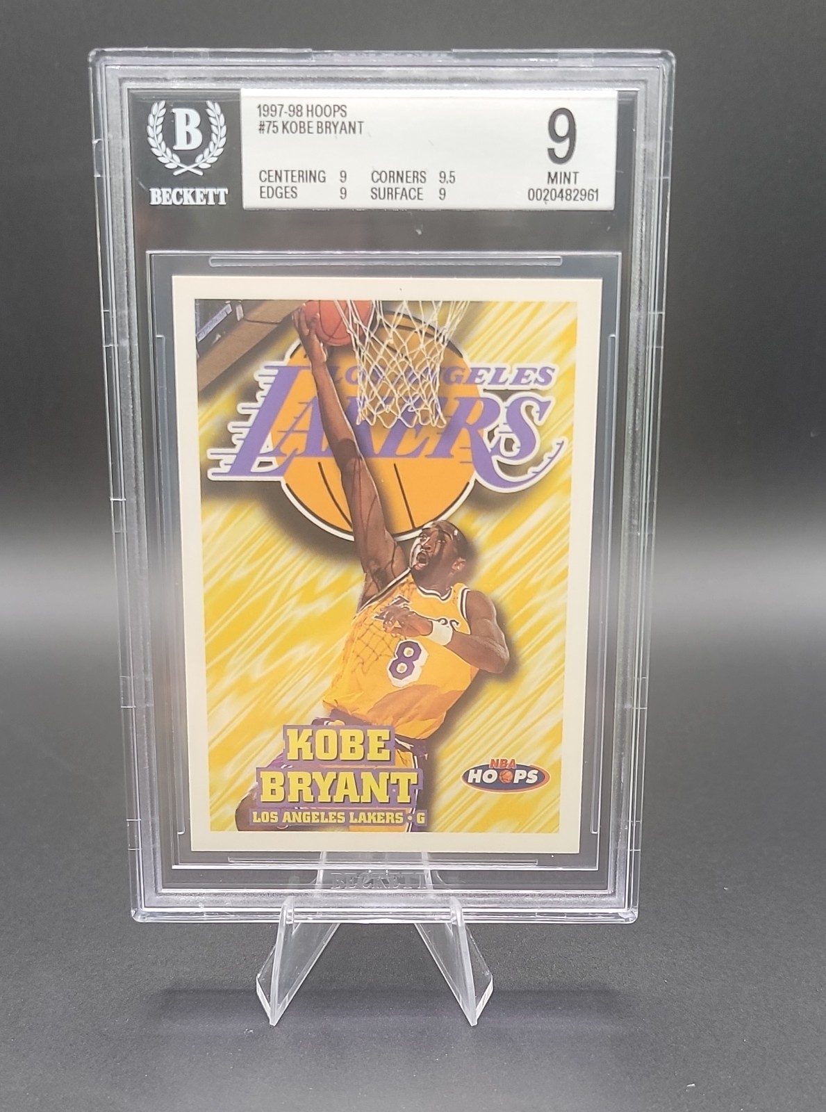 1997-98 NBA Hoops - Kobe Bryant #75