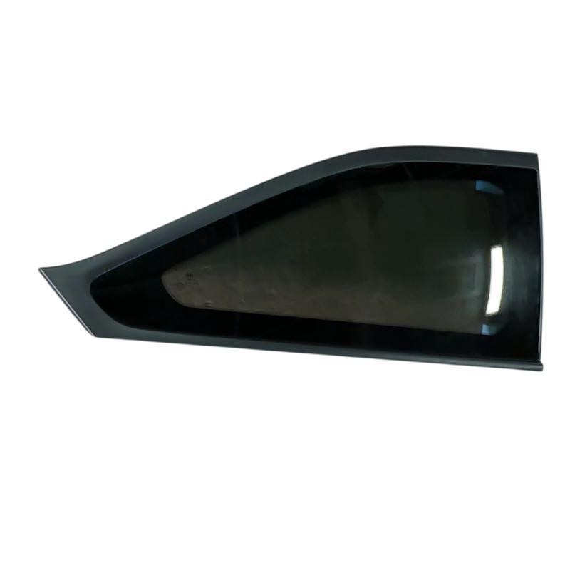 Kit vitre de custode Hyundai i20 3 portes teinté noir et moulure droite 87820C8320