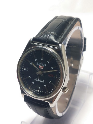 seiko automatic dial