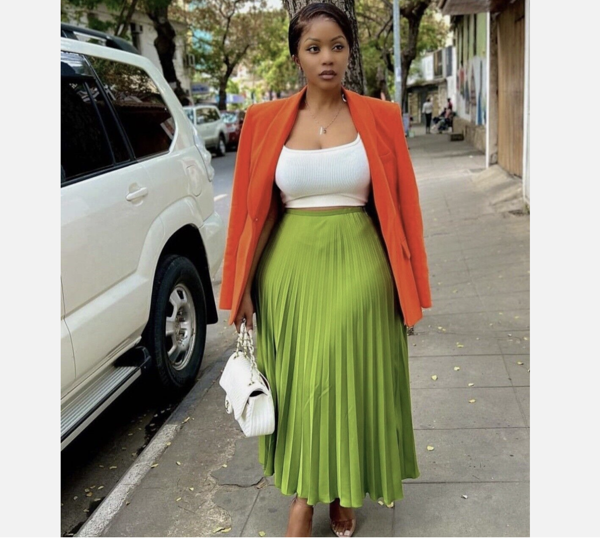 ZARA NEW SATIN EFFECT PLEATED SKIRT GREEN