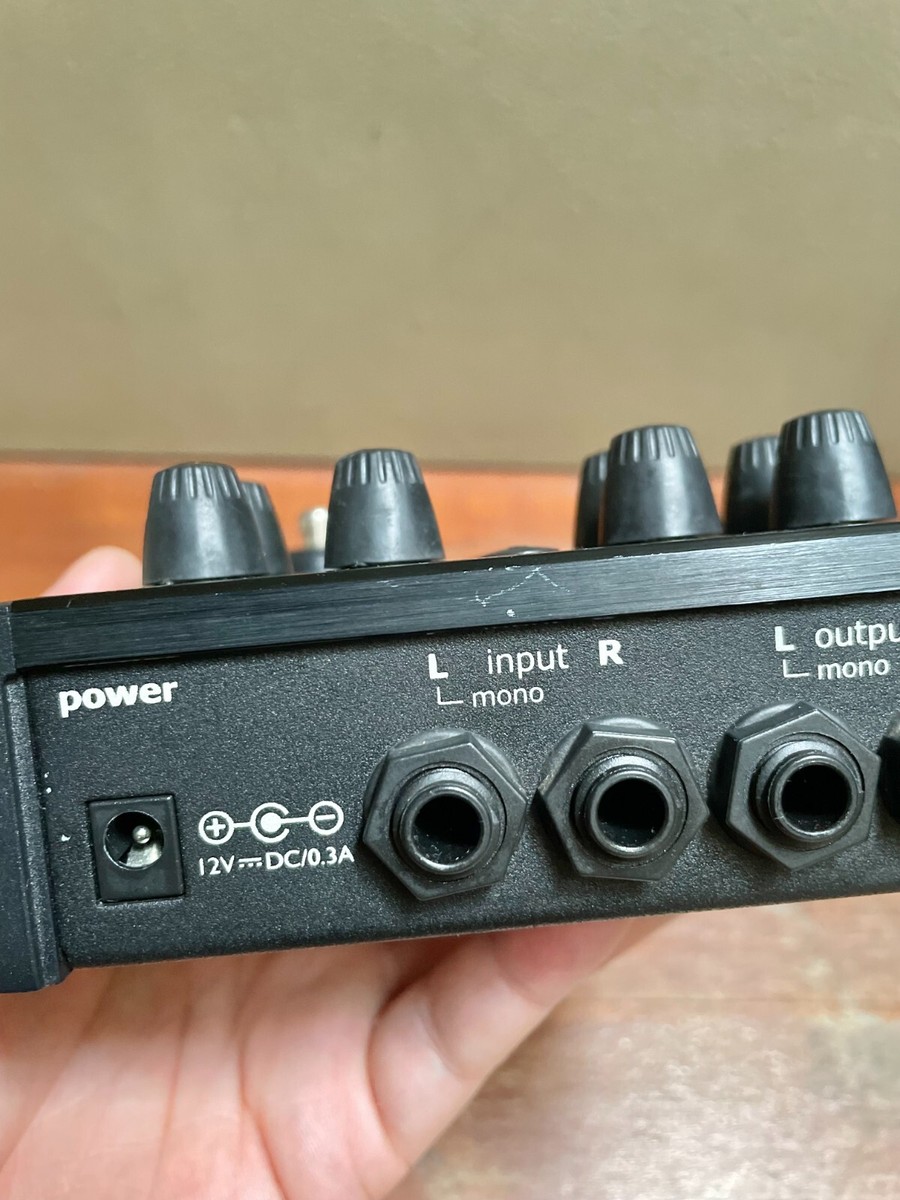 TC Electronic NM-1 Nova Modulator Multi-Effects Guitar Effect