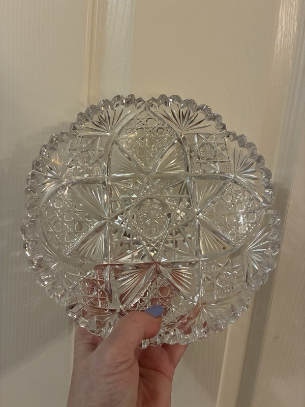 Vtg American Brilliant Period (ABP) Cut Lead Crystal  Low Bowl W/Hobsters & Fans