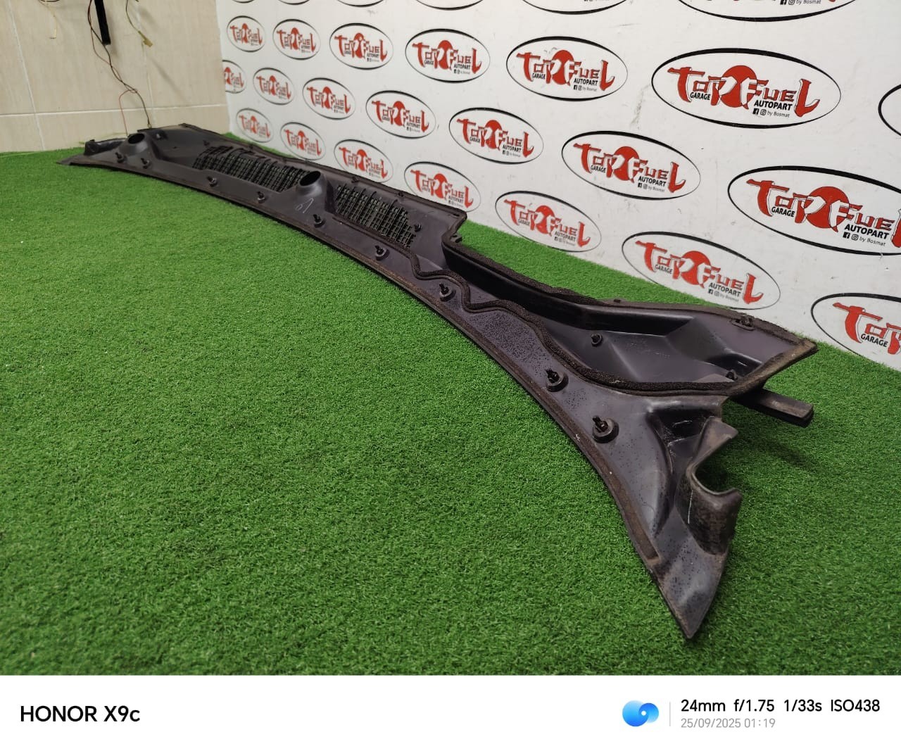 JDM Honda Civic Sedan SO4 1996-2000 Sedan 4door OEM Front Wiper Cow Wiper Cover