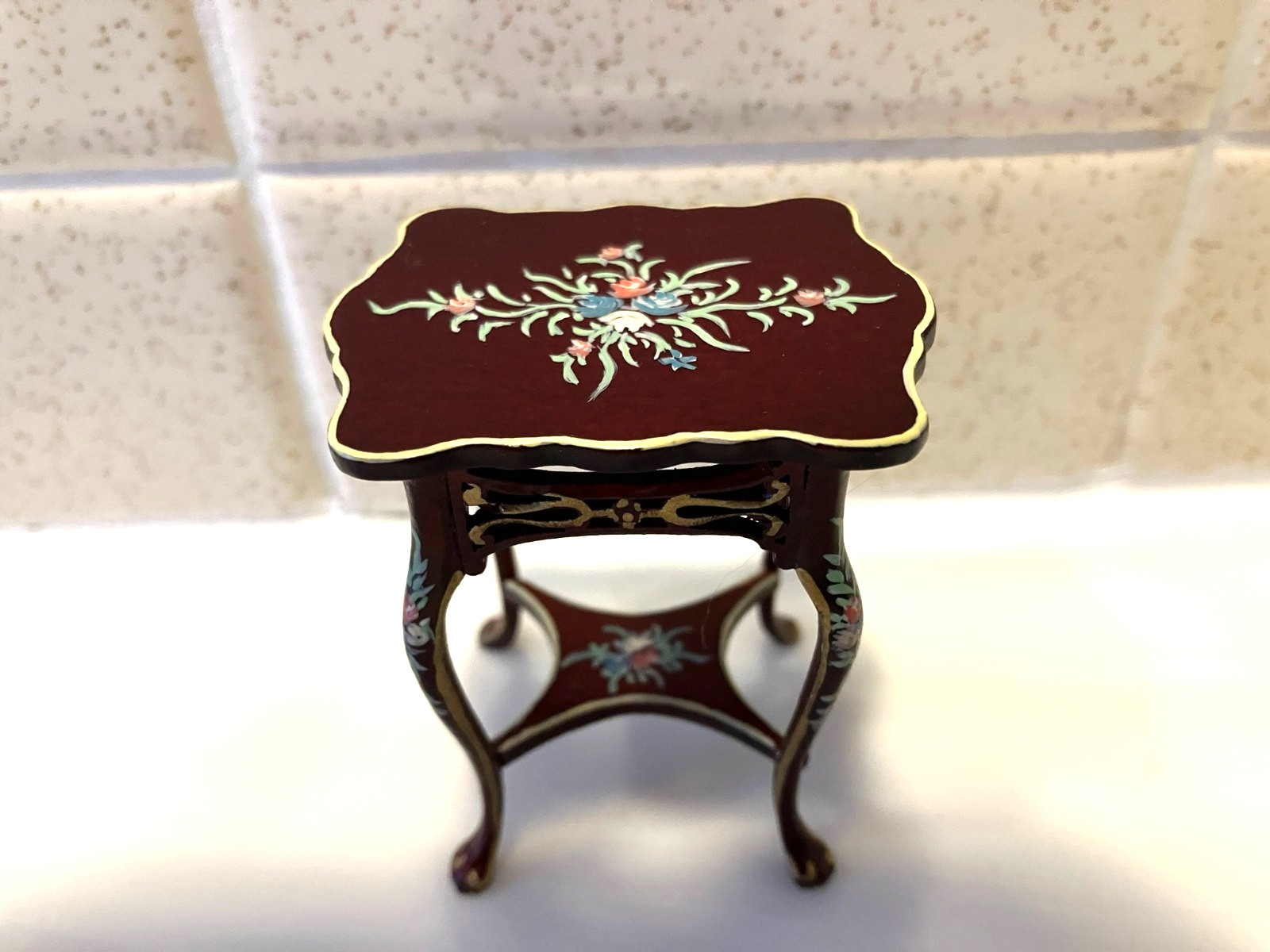 Dollhouse Miniature Brown Painted End Side Table 2"L x 1 1/2"W x 2 1/4"H 1:12