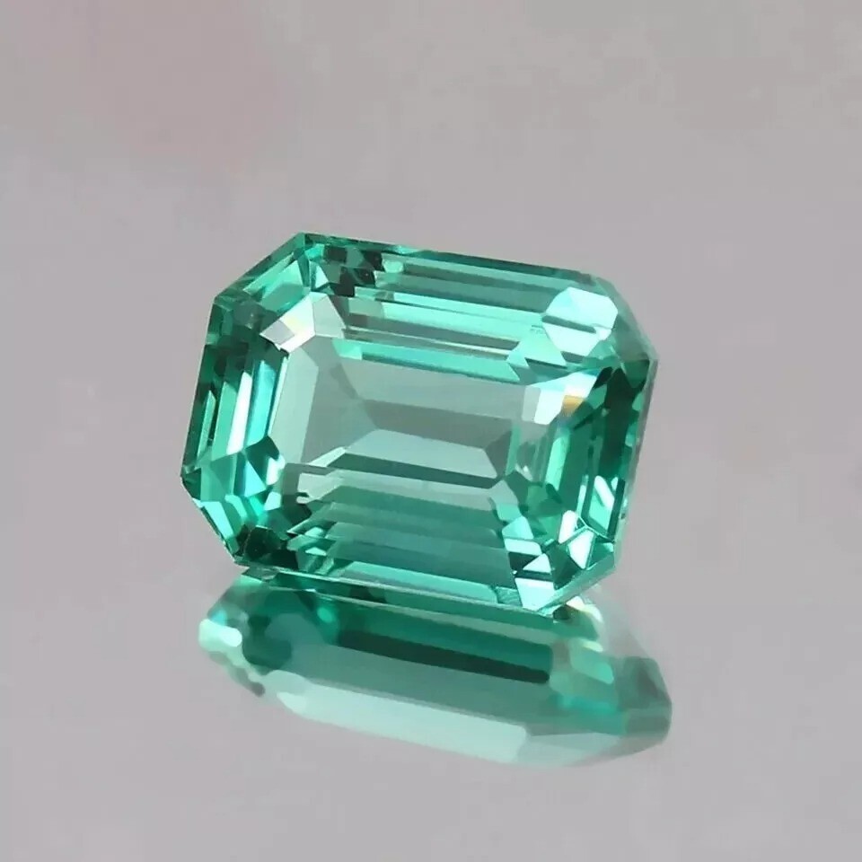 AAA 11 CT+ Natural Flawless Ceylon Green Sapphire Emerald Cut Loose Gemstone