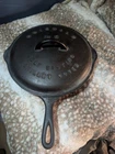 VINTAGE GRISWOLD #8 CAST IRON SKILLET SLANT LOGO 704 & SELF-BASTING LID 468