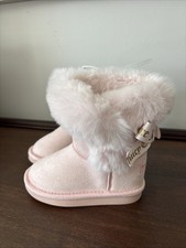 Juicy Couture Infant Size 6 Blush Boots