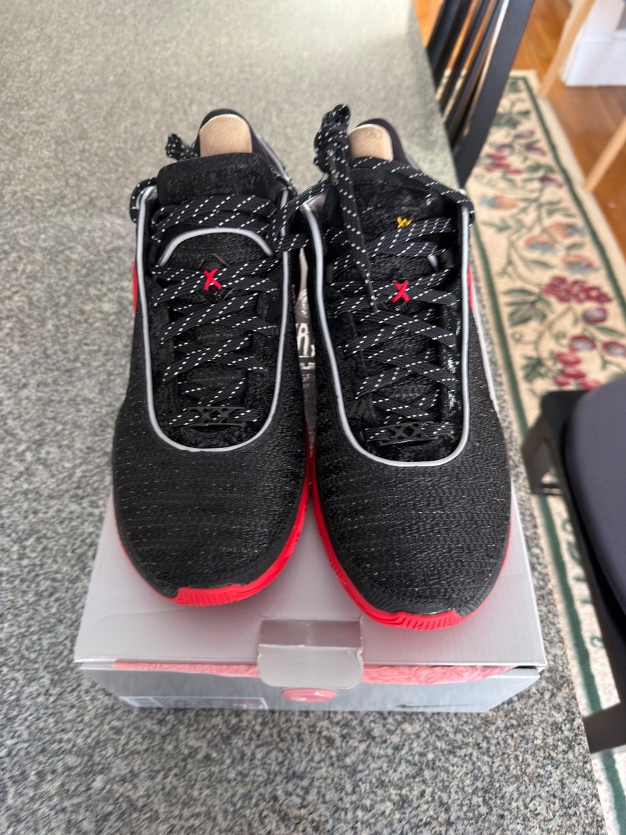Nike Lebron 20 XX \'Miami Heat\' Black University Red Sneaker s-l400.jpg main image 2