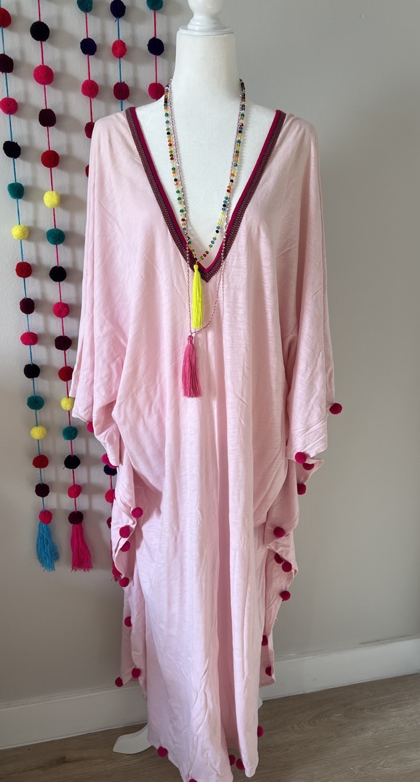 Pitusa Pompom Sevillana Encubrimiento Caftán Pima Algodón Precio de venta sugerido por el fabricante $178