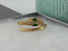 Beautiful Emerald Green Eye Snake Ring - Open Size