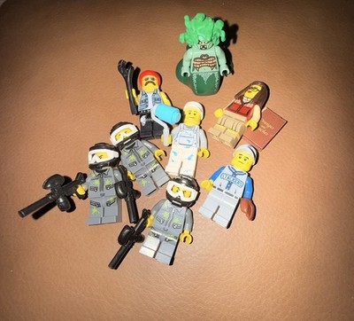 Collectible LEGO Minifigures Mixed Lot Of 8