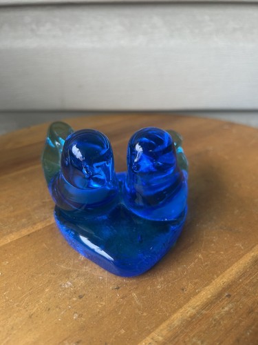 Vintage Leo Ward Blue Birds Of Happiness Duo On Heart Art Glass Signed 3.5" 1995
