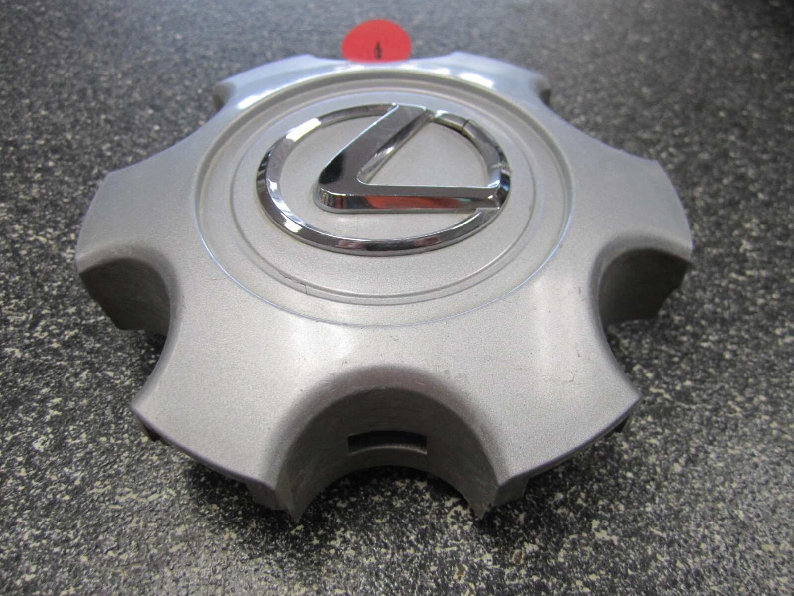 20032009 Lexus GX470 17" OEM Silver Center Cap 6.50" 4260360520 74167