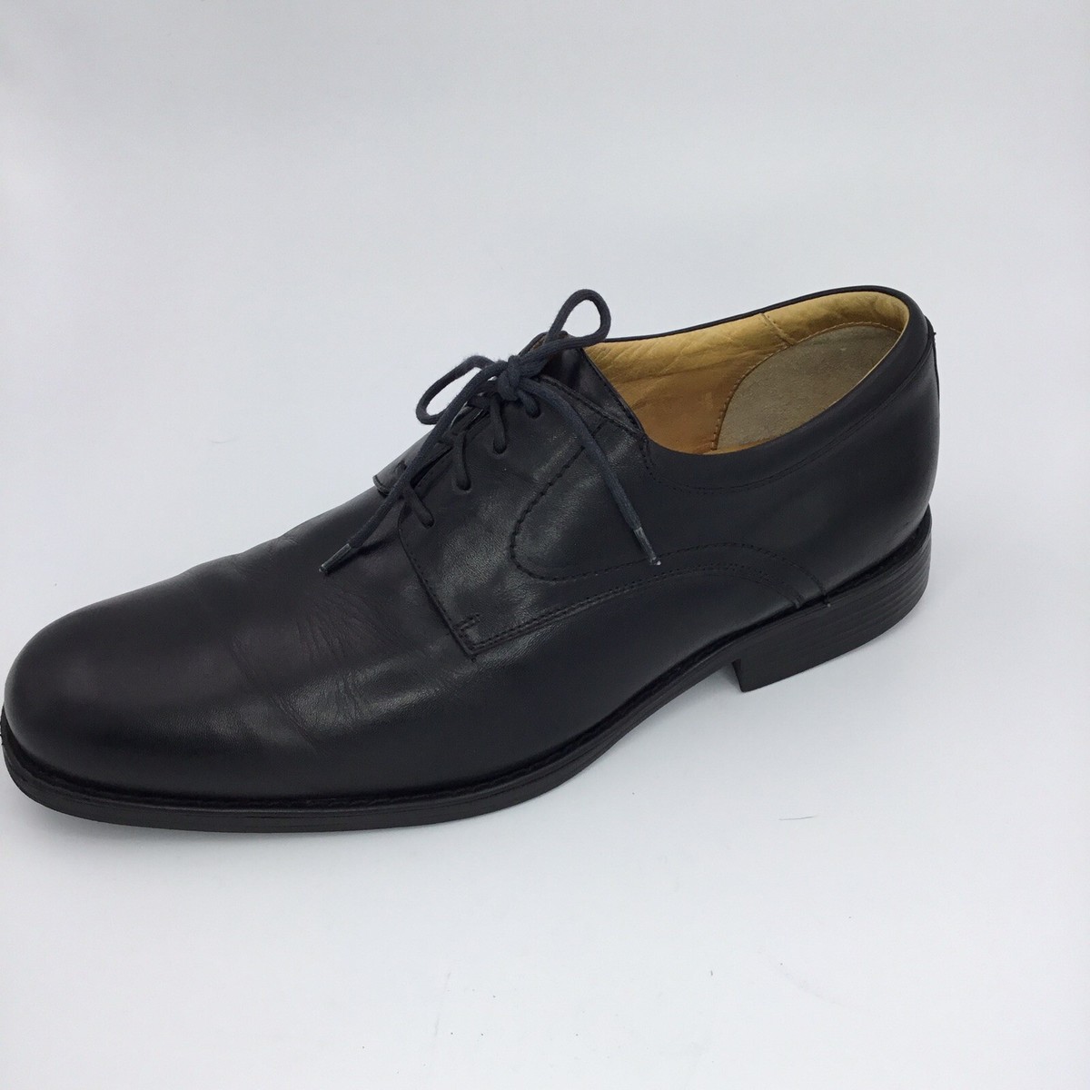 Johnston & Murphy - Men display picture 2