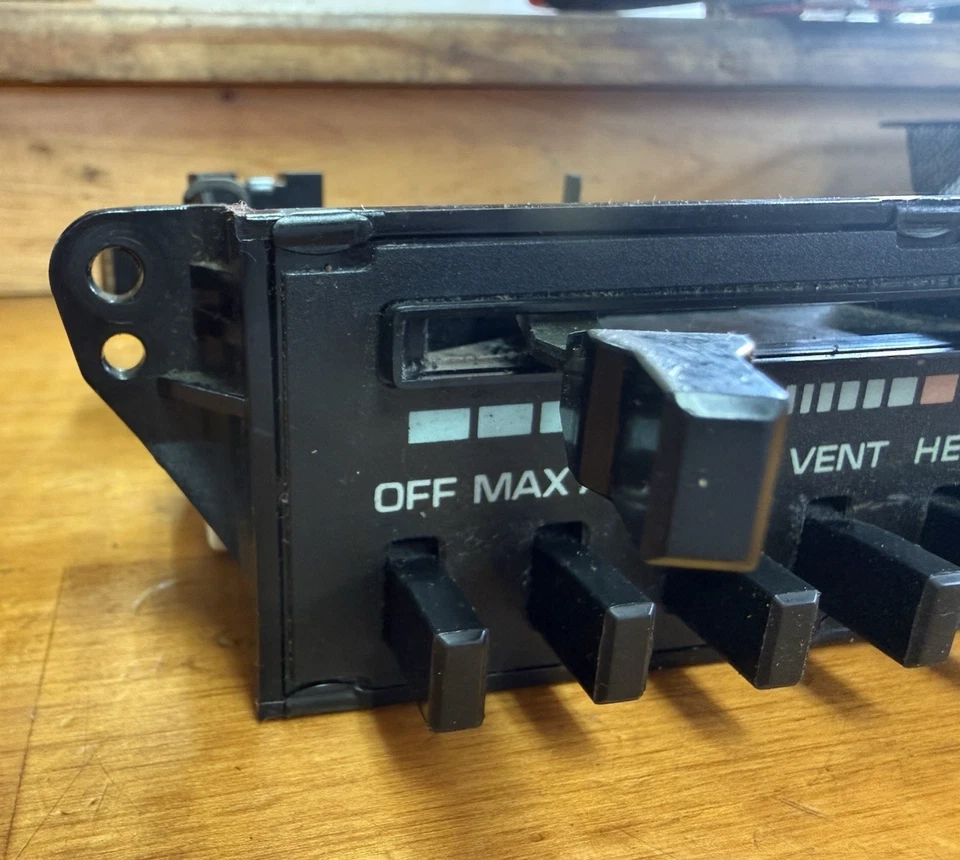 82-93 Dodge Ram D150 D250 D350 Ramcharger Climate Temperature Control W/ AC OEM - Изображение 2 из 4