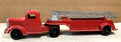 Vintage Tootsietoy Mack L Line Hook & Ladder