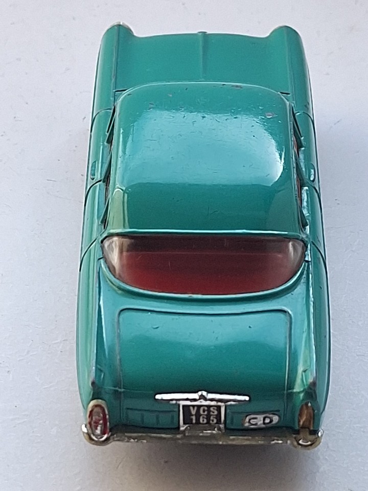 Miniature Spot-On Vauxhall Cresta 1960 – Échelle 1/42 – Zamak – Collection Dinky Style