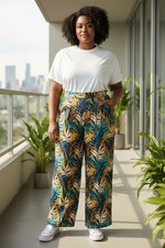 Nwt Liz Claiborne Womens Mid Rise Wide Leg Pant,Multicolor, Tropical. NS-11