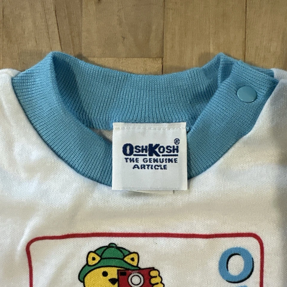 Camiseta Oshkosh B'Gosh Vintage Gráfica 3-6 Mo Hecha en EE. UU. Foto 3 de 4