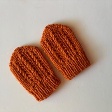Handmade Baby Mittens Boys 0-3 months Knit Brown Vintage 70s style Boho Hippie