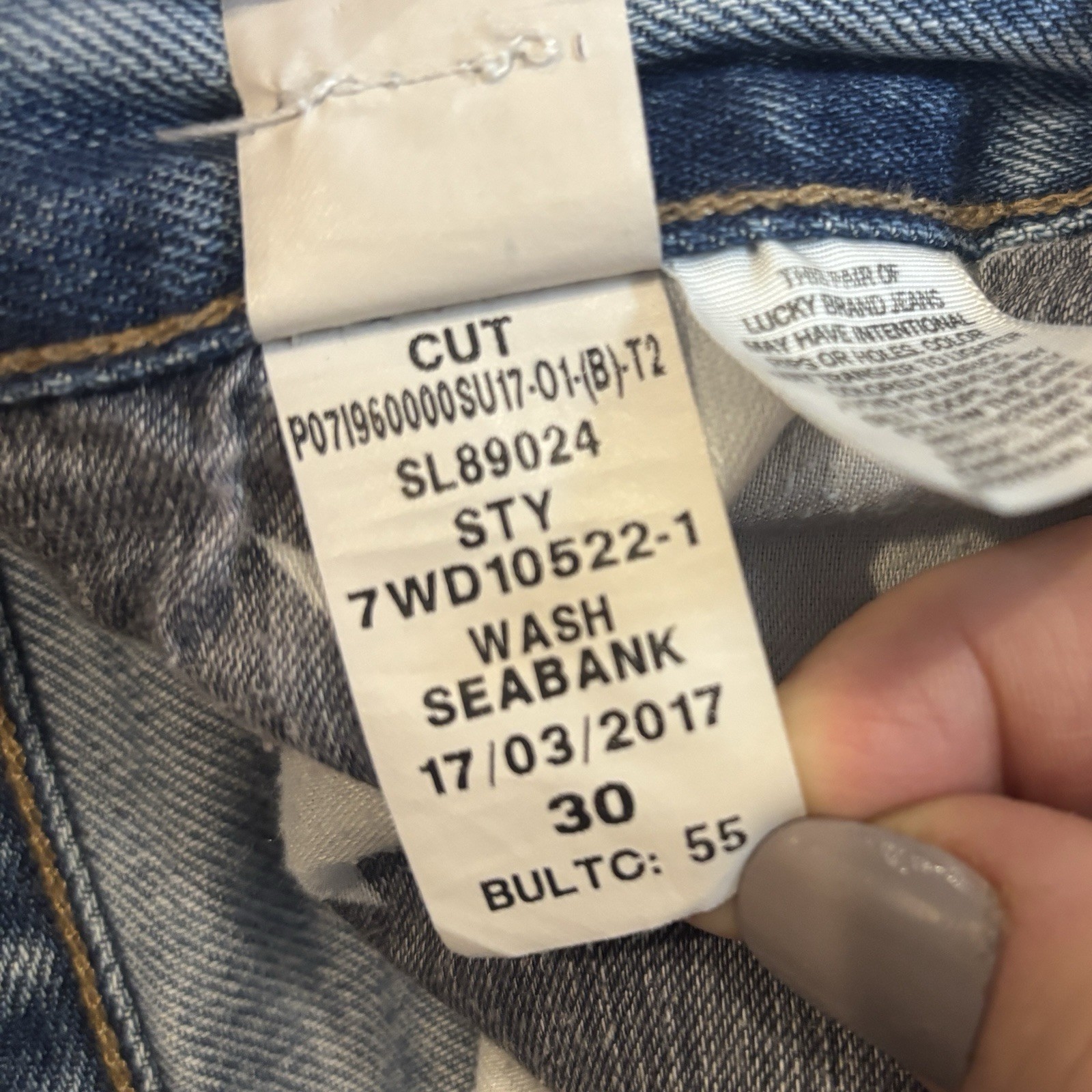 Lucky Brand The Boyfriend Womens Blue Cut-off Shorts - Size 10/30 tag (36 X 5)