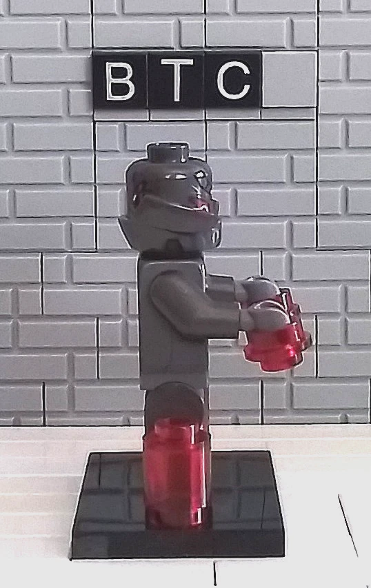 LEGO Marvel Super Heroes 76031 Ultron Prime Minifigure! - Image 4 of 4