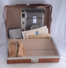 Vintage POLAROID 800 Land Camera Instant Film Wink Light Flash Case USA