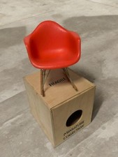 Vitra Design Museum Charles & Ray Eames RAR 1950 rare USED JP