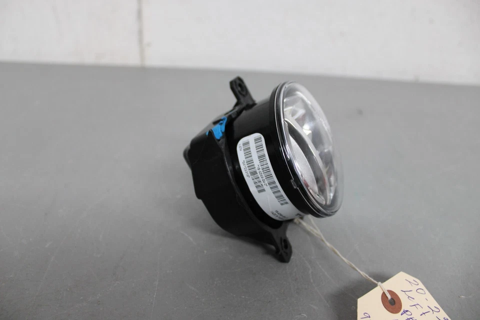 Luz antiniebla lateral izquierda Subaru Impreza 2020 2022 con LED Foto 2 de 4