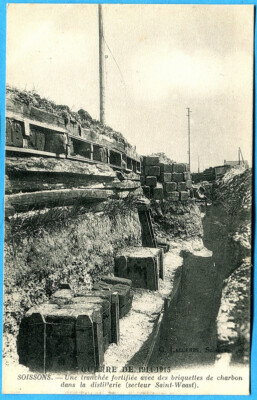 Old postcard: Soissons - A fortified trench with coal briquettes