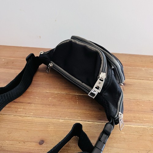 Fila Retro Waist Bum Bag Size L Unisex Black Multi Zipper Belt Compartment Bag - Picture 6 of 24