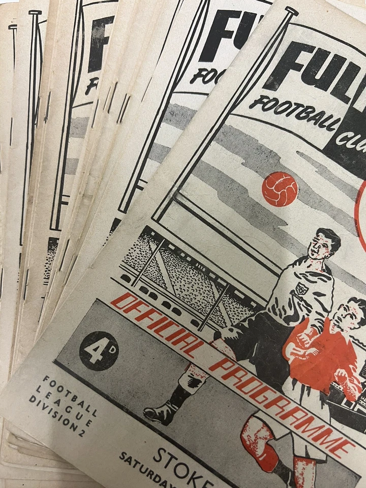 FULHAM 1959-60 (PROMOTED SEASON ) Complete Home Collection. - Image 2 of 4