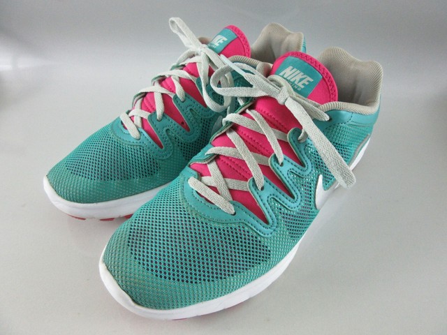 teal and pink air max